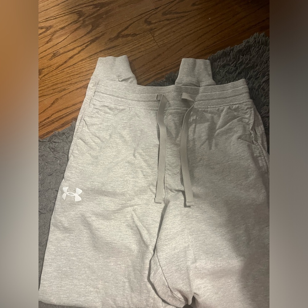 Grey under armor sweatpants